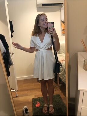 Zara white Tie-Waist V-Neck Women's Dress